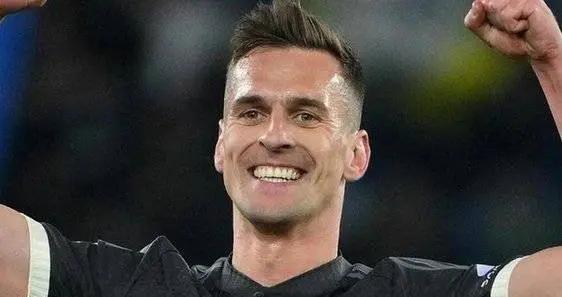 尤文官方：米利克右大腿股二頭肌中度撕裂；本賽季因傷僅出場34分鐘