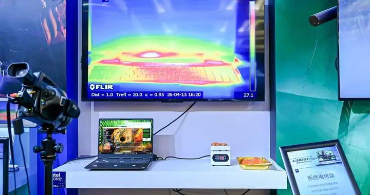 英特爾發佈「AI 高靜」遊戲本新標準：安靜和性能也可兼得