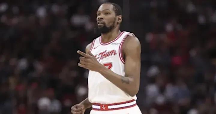 ESPN記者：杜蘭特的膝傷是訓練中所致，但火箭對此持樂觀態度