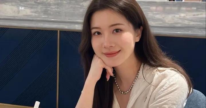 那年十八，旅遊時和離異少婦相識，是我無盡的青春美好，終留遺憾