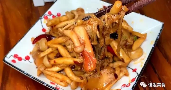 4月別總喫豬肉了！試試這道家常小炒，鮮得連湯汁都想拌米飯！