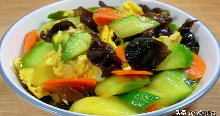 立夏前，別錯過這菜！簡單一炒，脆嫩鮮香，清爽又好喫，老少皆宜