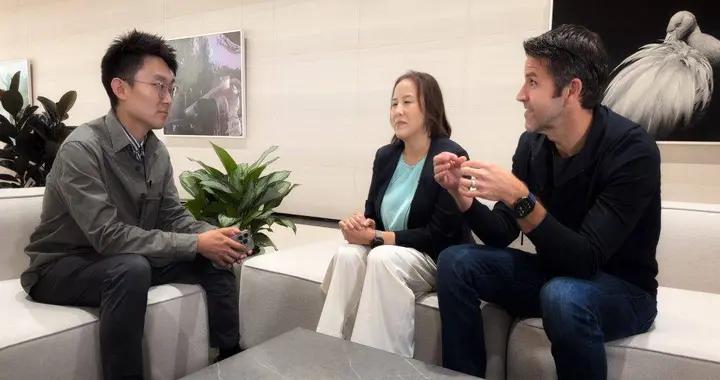 在蘋果新 CEO 上任前，我們和他聊了聊 AI 與 iPhone