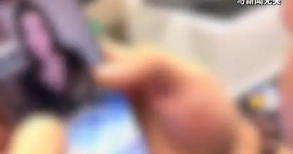 20歲女孩挪用公款1700萬打賞致公司破產還不悔改，父親帶其自首