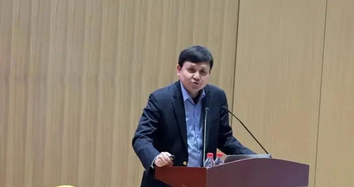 張文宏分享長壽祕訣：退休後別馬上停下來，讓自己有事可做；“做減法”、聊八卦，都是健康的生活方式