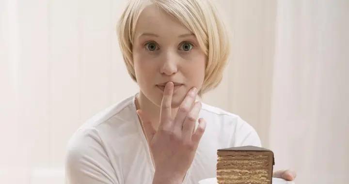 掉秤最快的方式：不是餓肚子，而在堅持這5個行爲