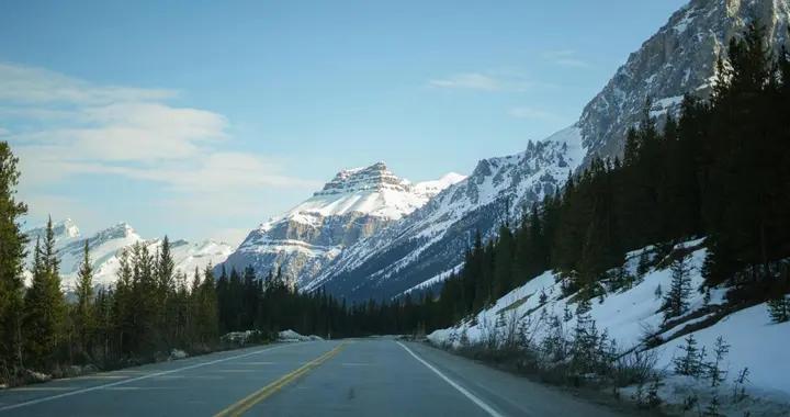 如果你老到不能自理，彆着急去養老院，這3條後路比兒女伺候靠譜