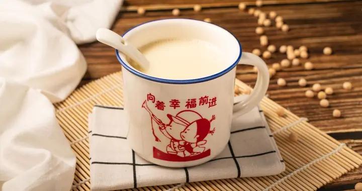 豆漿牛奶同飲有講究，營養互補可放心喝，學會這些更受益