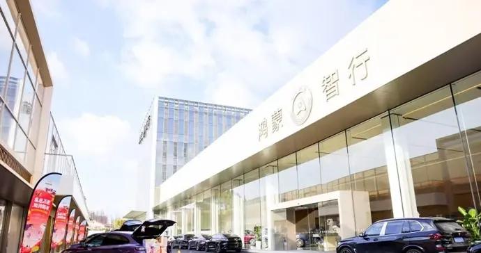 市集+看車，萬里街道新春消費季開啓