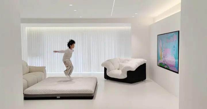 安徽一戶人家的“大白牆風”火了：傢俱能少就少，屋子看着真寬敞