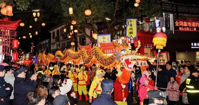 百家老字號集結 紹興山陰城隍廟會“歡騰”啓幕