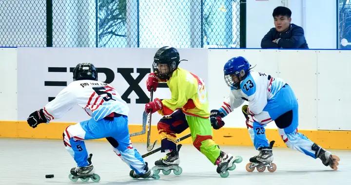 長三角輪滑球選手杭州上演“跨年對決”