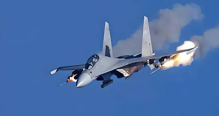 用吊艙拍殲16能贏？臺軍吹噓監視優勢，解放軍無人機抵近101大樓