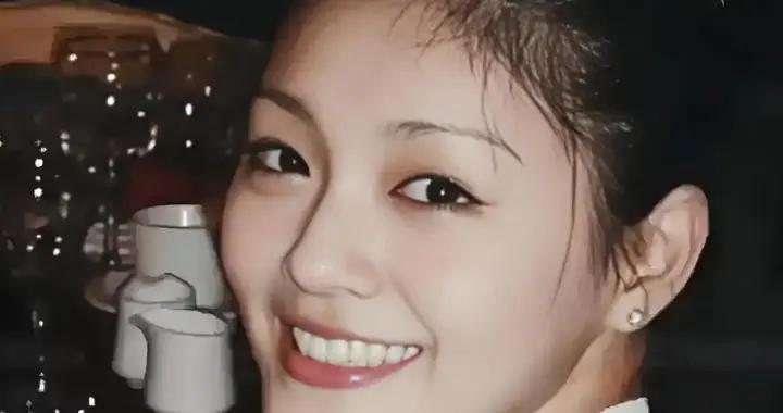 大S離世後第一個跨年，小S帶媽媽看煙花，S媽眼含熱淚惹人心疼