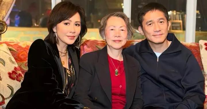 劉嘉玲在2.6億豪宅辦派對，梁朝偉緊張到搓手指，侄子長得超像她