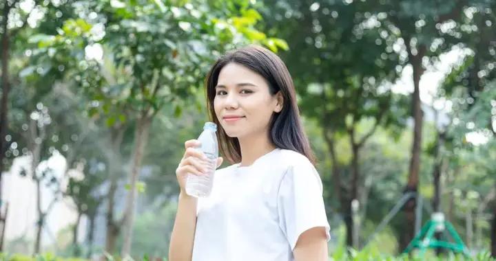 一個最被低估的減肥小技巧！不捱餓也能瘦，後悔沒有早點知道