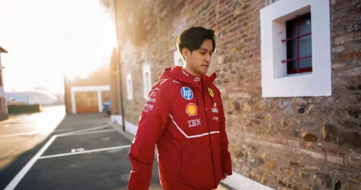 周冠宇：這一年很開心，感謝車隊對我的認可與信任，圍場見！