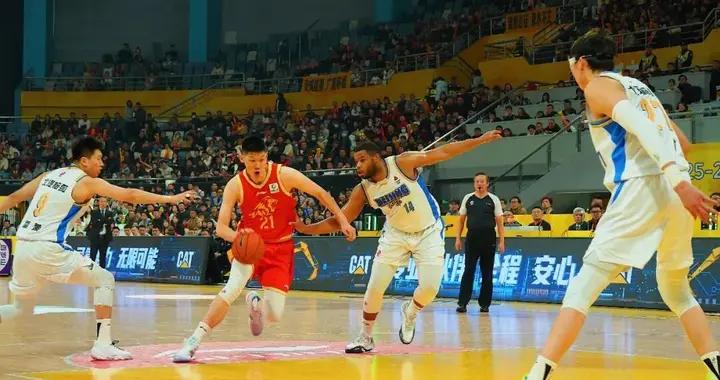 新賽季首期月度最佳，胡金秋！