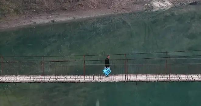 “一定會來！” 理髮師與大山老人的二十五年之約