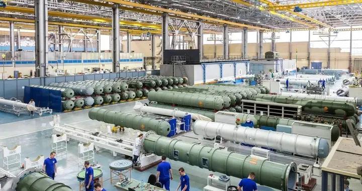 徹底打疼了？美軍工巨頭或面臨斷供危機，五角大樓這回真慌了