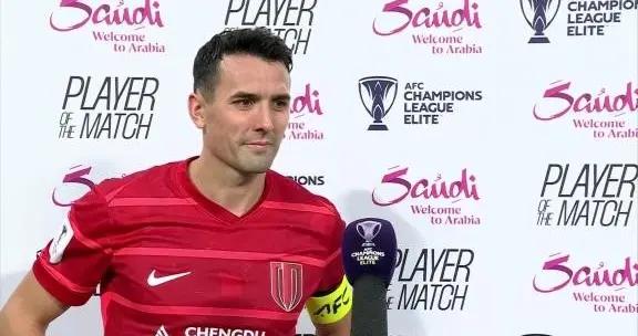 足球報：周定洋收到多傢俱樂部邀約，新鵬城甚至給出長約報價