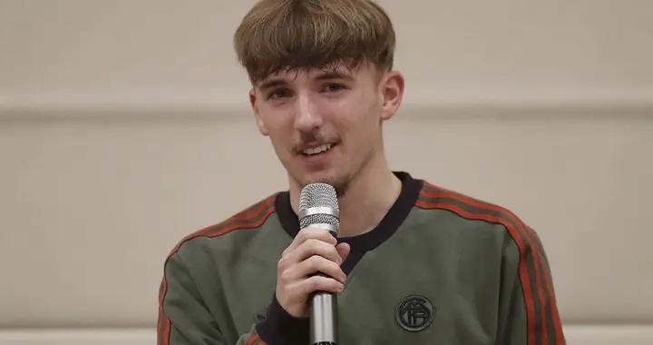 弗羅因德談卡爾的爭議言論：他就是真性情，他已經爲此道歉了