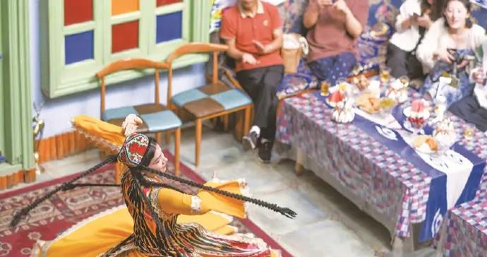 文化潤疆：鑄牢中國心中華魂