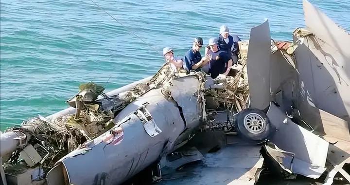 前腳剛吹噓空中戰果，後腳F16V墜海，到底是技術不行還是另有隱情
