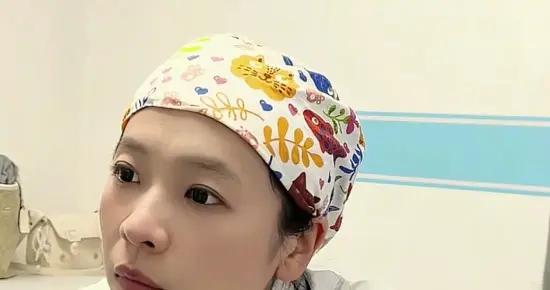 19歲女孩未婚未育沒流產卻流乳汁，不敢告訴媽媽，醫生：腦子有病