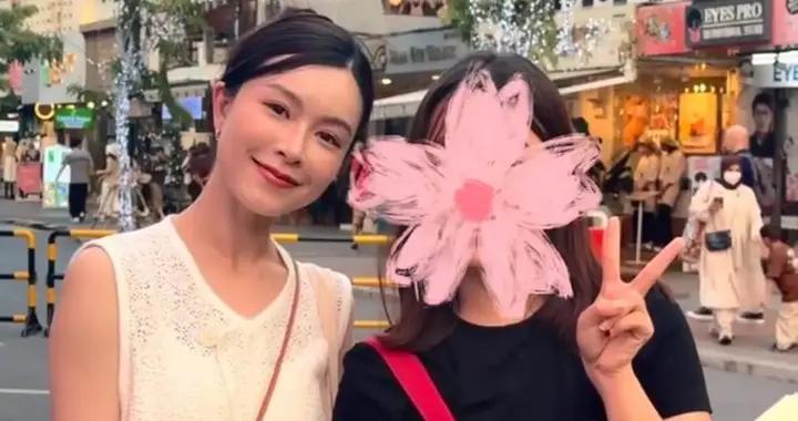 文詠珊帶助理遊曼谷，生娃3個多月瘦出“排骨胸”，不像母乳餵養