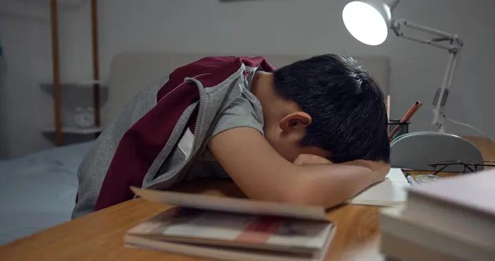 高壓時代，普通家庭這樣做，孩子的未來纔有希望