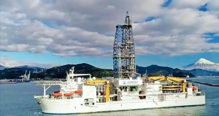 日本3.5億深海挖稀土，爲何反被中國卡脖子？