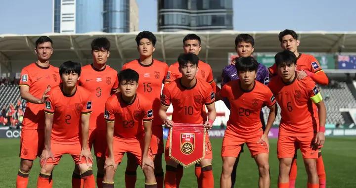 東體：中國足球在迴歸正確的方向，足協也給了教練信任和耐心