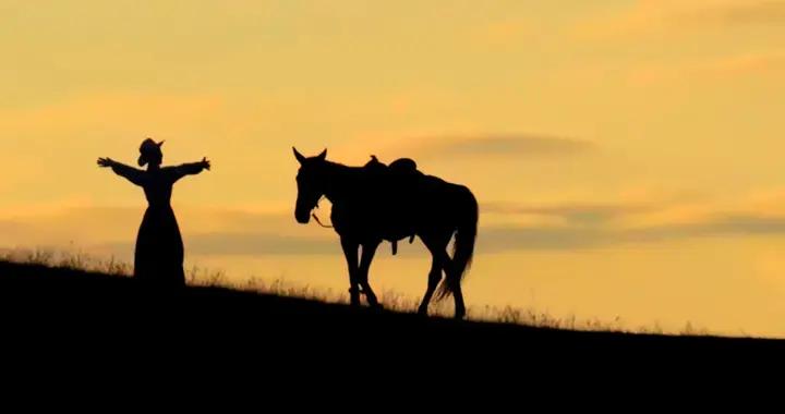 賀嬌龍走了，很多人想她