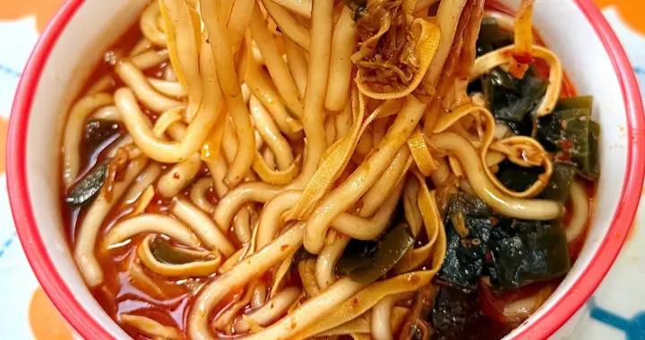 不是！你們這些速食是不是“下藥”了？否則我怎麼頓頓都想喫