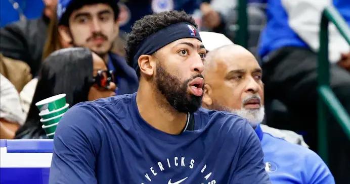 謊言！濃眉本人連續發聲抨擊Shams報道：否認手術+交易流言