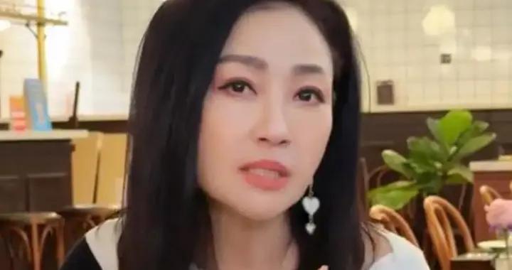 “最美亞姐”楊玉梅：香港租房年消費40萬，沒戲拍不敢結婚生子