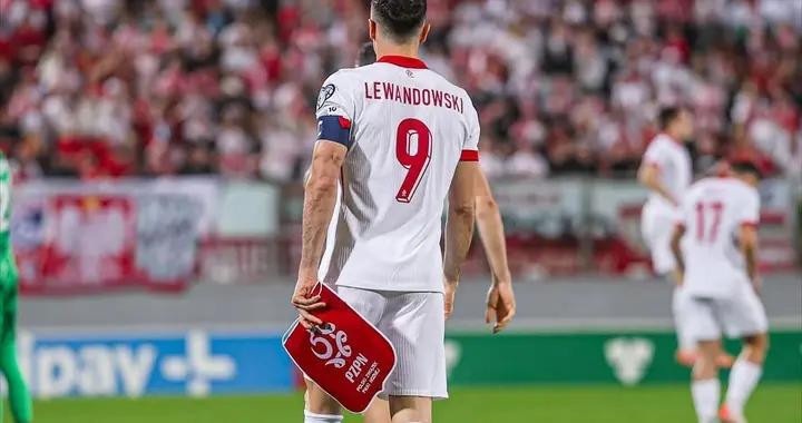 榮膺波蘭世紀冠軍獎，萊萬：只要我跑得比大部分人快就不退役