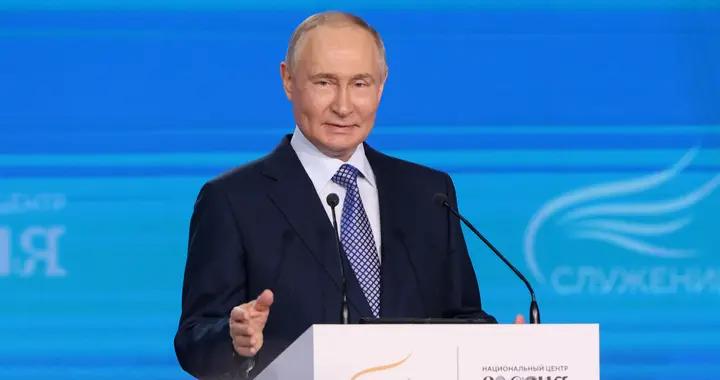 中國懲罰還沒完，普京又對高市早苗劈頭一刀，特朗普這一次很識相