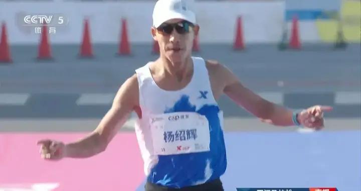 廈馬巔峯對決！楊紹輝兩連冠，李美珍刷新PB奪國內女冠