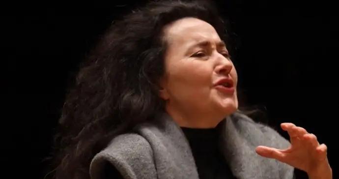 誰能拒絕《哈巴涅拉》？來聽許忠指揮法國女中音歌唱家與巴黎管弦樂團排練現場