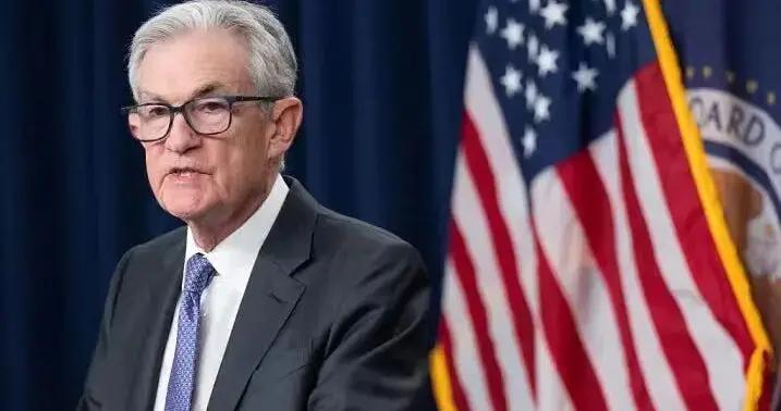 鮑威爾回應刑事指控威脅：都是藉口