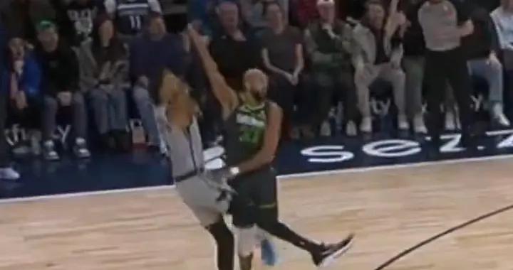 老鄉也墊？戈貝爾墊腳文班被吹罰一級惡意犯規+技術犯規