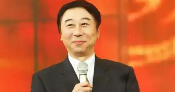 人狂必有禍！68歲馮鞏現狀曝光，給高調“炫富”的閆學晶上了一課