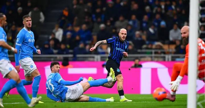 自21-22賽季重返國米後，迪馬爾科意甲打入19球所有後衛第一