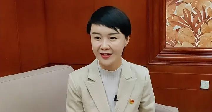 天妒英才！47歲賀嬌龍去世，非第一次墜馬，最後的朋友圈令人淚目