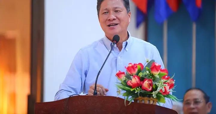 電詐崩潰，柬埔寨向美國示好？美軍艦將來訪，一條公路命名特朗普