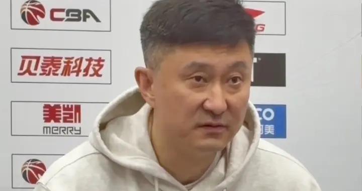 杜鋒：球員們根本沒準備好這場比賽，把比賽想得太簡單了