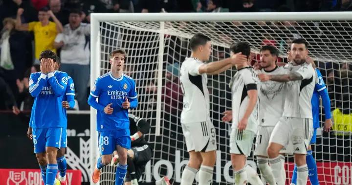 等式成立嗎？皇馬三天內以相同比分先後負於巴薩和阿爾瓦塞特