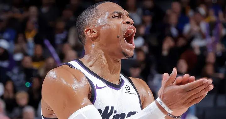 場均18分6板9助，帶隊瘋狂3連勝！NBA最熱血老將，無懼歲月無懼風